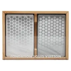 LOUIS VUITTON - 美品 ルイ ヴィトン ロゴ パリ限定 ルイヴィトン美術館 フォンダシオン トランプ 紙 レディース LOUIS VUITTON 【1-0174529】 LOUIS VUITTON - 美品 ルイ ヴィトン ロゴ パリ限定 ルイ