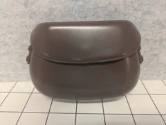 特価品　PUレザー　ショルダーバッグ　 色ブラウン　新品未使用　①