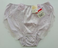 Wing Lesiage ウイング レシアージュ ショーツ Mサイズ ライラック レース 刺しゅう 未使用 bhndu a202h0507