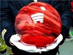 約:217mm 13720g 超綺麗☆赤水晶丸玉B91B1/432B23D - メルカリ