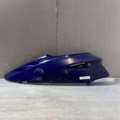 ホーネット250 テールカウル タンデムバー穴パテ埋め - メルカリ