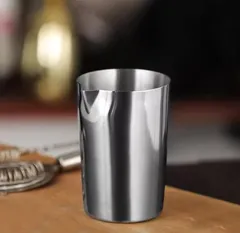 大人気500ml ステンレス鋼 カクテルミキシンググラス二重壁真空断熱撹拌缶バーテンダー プロ用アマチュア 温度保持 錫内張り カクテル作成