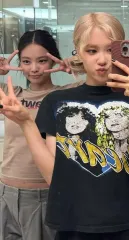 2025年最新】blackpink jennie tシャツの人気アイテム - メルカリ