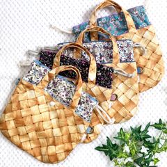 あおりポケット付巾着バッグ❤︎カゴ柄×花柄　ショルダー可　浴衣にも♪お子様用にもオススメ♪