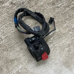 クロスカブ スイッチボックス（ウインカー ホーン 位置入替）ハザード