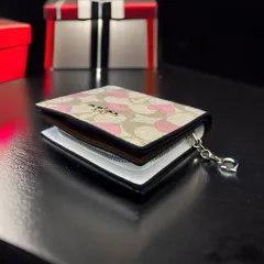 [新品・正規品] コーチ 二つ折り財布 ミニ財布 折財布 ラウンドファスナー レディース シグネチャー ハート柄 COACH ピンク プレゼント【値下げOK】