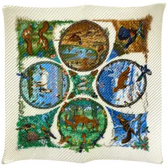 エルメス HERMES カレ 90 LES QUATRE SAISONS 四季 動物 花 プリーツ スカーフ シルク ホワイト マルチカラー レディース 【中古】