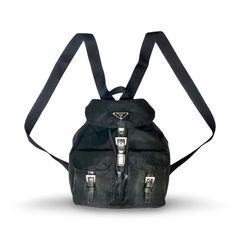 PRADA プラダ トライアングルロゴ ナイロン リュックサック バックパック ブラック 白タグ付き イタリア製 正規品