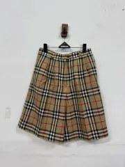 2025年最新】BURBERRY メンズ ショートパンツ・ハーフパンツの