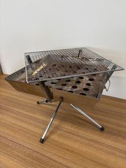 ユニフレーム(UNIFLAME) ファイアグリル◆ 焚き火、BBQ、ダッチオーブン料理に大活躍のファイアグリル
