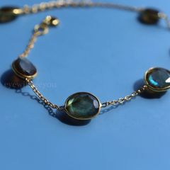 ラブラドライト 花と蝶のブレスレット - メルカリ