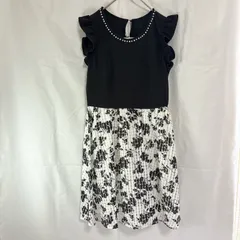 新品 未使用 タグ付き 定価4,800円 INGNI イング レディース ミニ丈 ワンピース  M ブラック ホワイト モノトーン ビジュー パール フリル 花柄 格子柄  おしゃれ キレイめ 可愛い 結婚式 二次会 パーティ セレモニー