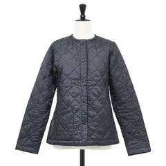 LAVENHAM ラベンハム ジャケット ブラック 黒 サイズ:36(M) | ノーカラー キルティング ジャケット | ショート丈 長袖 クルーネック 中わた | イギリス製 | アウター ブルゾン 上着【レディース】【中古】のサムネイル