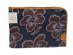 未使用 ヴィヴィアンウエストウッド クラッチバッグ VWB990 ダンシングフラワー ネイビー 麻 レザー セカンドバッグ ブリーフケース VivienneWestwood