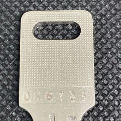 オフィス家具　鍵　中古　チトセ　OK6726　書庫　ロッカー　デスク　メーカー純正