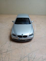 KYOSHO ミニカー BMW 5ER 5シリーズ シルバー 廃盤 1/18 ダイキャスト