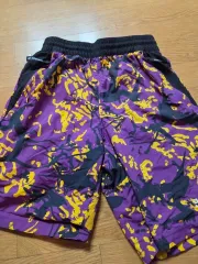 adidas(アディダス) パープル/イエロー パターン レディース ランニング 半ズボン s サイズ