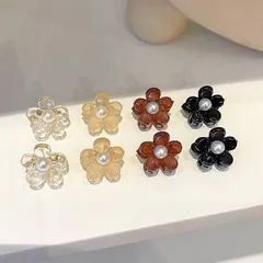 激安ミニヘアクリップパール付き