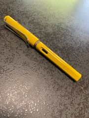未使用 LAMY ラミー 万年筆 サファリ イエロー L-18F