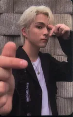 TREASURE BLACK ver. ASAHI 2)THE FIRST STEP:CHAPTER TWO セルフィー