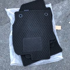 カローラセダン　純正フロアマット