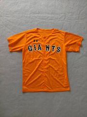 読売ジャイアンツ 阿部慎之助選手直筆サイン入りTシャツ - メルカリ