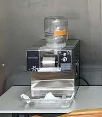 早い者勝ち さらに値下げ！！フローズンマシン　在庫2台有り 2台購入で大幅割引 早い者勝ち さらに値下げ！！フローズンマシン在庫2台有り 2台購入で