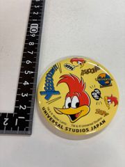 USJ 8周年記念 ウッディー・ウッドペッカー 缶バッジ NEC - メルカリ