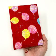 布ブックカバー ヨーヨー 赤 文庫本サイズ しおり付き ハンドメイド レトロ B027