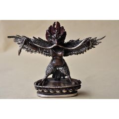 ネパール製 神聖な鳥の神様 ガルーダ像 銅像 天狗 八部衆の迦楼羅 かる