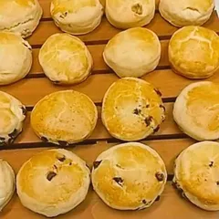 美味しいスコーンバター１０個　バターリッチのサムネイル