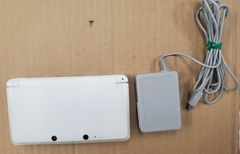 ニンテンドー3DS 本体 ホワイト ACアダプター付き