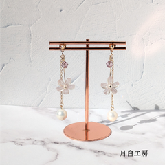 NO.155　【数量限定】お花　シルキーパール　クリスタルガラス　ライトアメジスト　ピアス