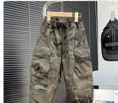クーポンで10%OFF★ キッズ パンツ ポケット カーゴパンツ 男の子 春秋 ロングパンツ 長ズボン ゆったり 迷彩柄 子供服 子ども服 こども服 キッズウェア ウエストゴム カジュアル ジュニア KTFC096(110-170)