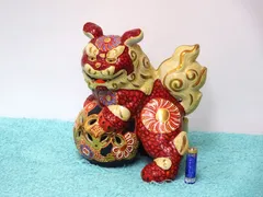 希少　九谷焼　金彩盛絵玉乗り獅子　風水　開運　特大陶器　置物　日本陶芸伝統品 希少九谷焼金彩盛絵玉乗り獅子風水開運特大陶器置物日本陶芸伝統品