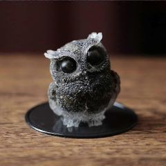 聖なる夜の守人｜虹入りヒマラヤ水晶(41.3㎜)フクロウ台座セット