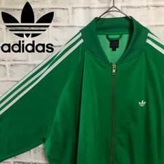 新品⭐️adidas トラックジャケット L トレファイル FCバイエルン 緑×白 新品⭐️adidas トラックジャケット Mトレファイル FCバイエルン