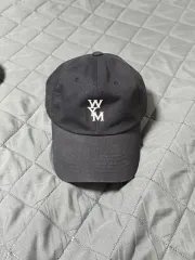 本物✨WOOYOUNGMI✨ウーヨンミ✨キャップ✨CAP✨SSENSE購入✨ Black Logo Ball Cap by WOOYOUNGMI on Sale