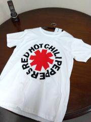 RED HOT CHILI PEPPERS / レッチリ 正規品ロックTシャツ（新品）
