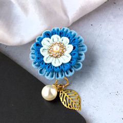 ❁ガーベラ帯留め・帯締め飾り・大人かわいいつまみ細工アクセサリー♡着物・浴衣帯締め飾り❁・フッション小物・真田紐・三分紐用帯留め＜送料込み＞