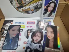 tripleS(トリプルエス) 共有ビン サイン チェキ ポラロイド