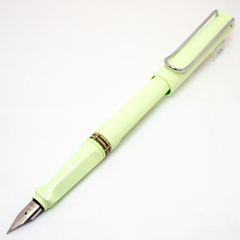 LAMY Safari Petrol 万年筆 字幅F ペトロール - メルカリ