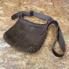 【3】MINNETONKA  ミネトンカ フリンジ ショルダーバッグ レザー 革