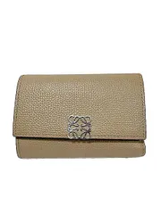 即購入OK＊さま専用【未使用】 LOEWE ロエベ 長財布 ぺブル サンド LOEWE(ロエベ) / 2つ折り財布/レザー/BLU/無地/レディース