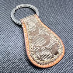 COACH コーチ キーホルダー キーリング レザー  シグネチャー ブラウン