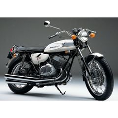絵画風 壁紙ポスター (はがせるシール式) カワサキ 500SS 初期型H1 マッハ3 1969年 伝説のバイク キャラクロ K5SS-001A2 (A2版 594mm×420mm) ＜日本製＞ ウォールステッカー お風呂ポスター
