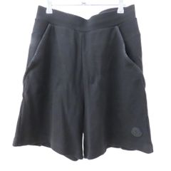 中古】Moncler モンクレール ショートパンツ I20918H00006 899W4 ブラック サイズ：XS モンクレールロゴ メンズ レディース ユニセックス 誕生日 記念日 プレゼント 日常使い 旅行用 A2502816【無料ギフトラッピング承ります】