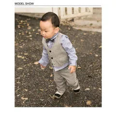 子供服　フォーマルスーツ　4点セット