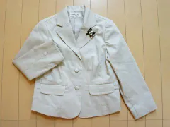 ★5 新品 未使用 ミルフィーユ mille feuille 銀座サエグサ sayegusa アウトレット 子供服 女の子 120cm 長袖 ジャケット ベージュ 無地 フォーマル 発表会 結婚式 パーティー 春 夏 秋 アウター ガールズ 【中古】