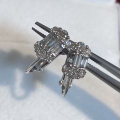 ダイヤモンドイヤリング　K18 WG　0.30/0.30ct　2.7g